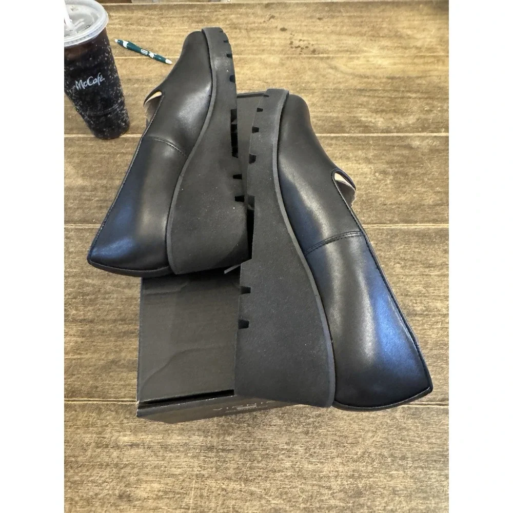 Vionic Willa Wedge Black Leather Size 9.5 Women's‎ Slip-on Loafer